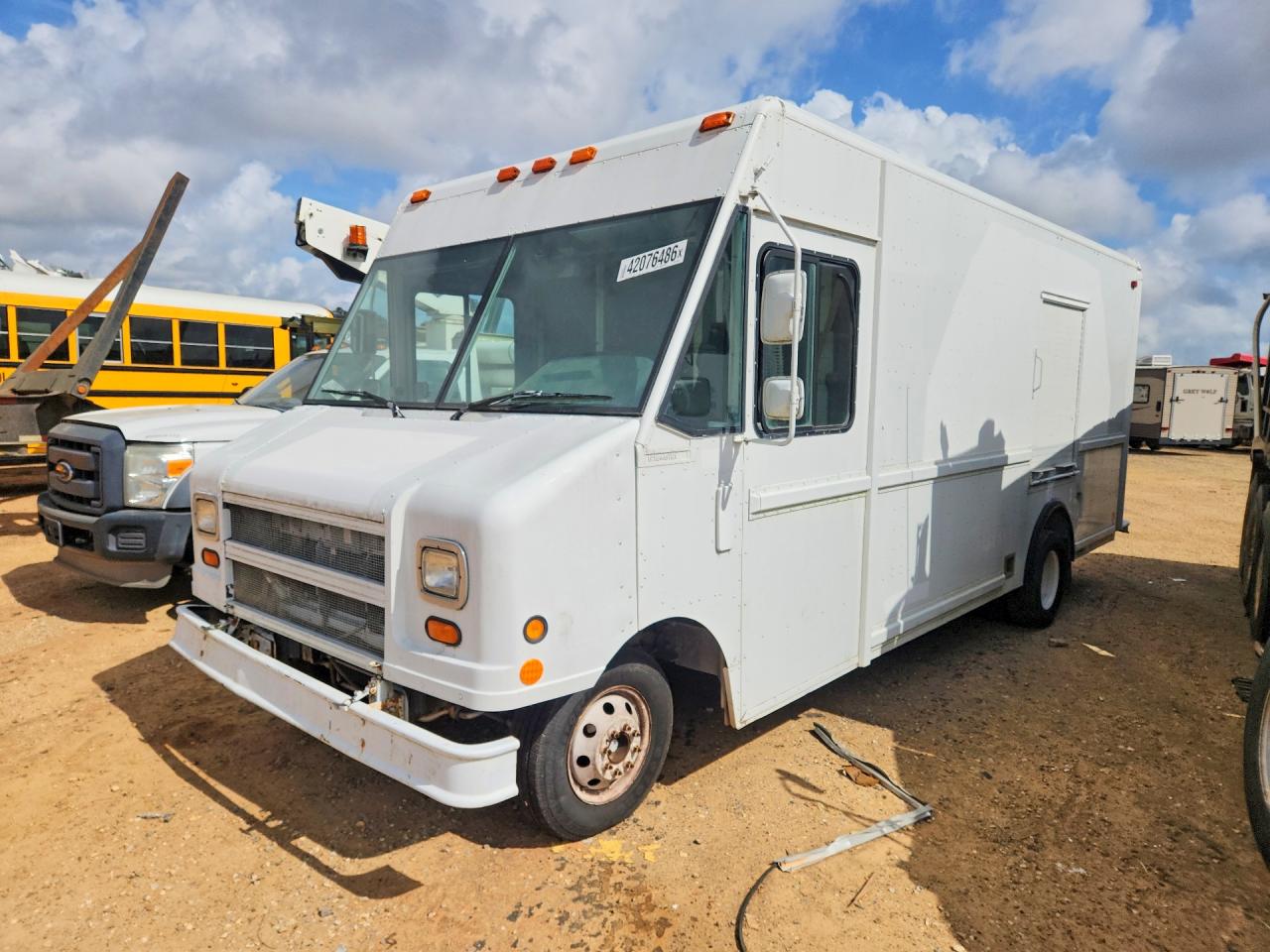 2003 FORD E450