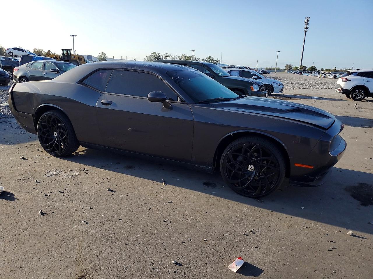 2016 DODGE CHALLENGER SXT