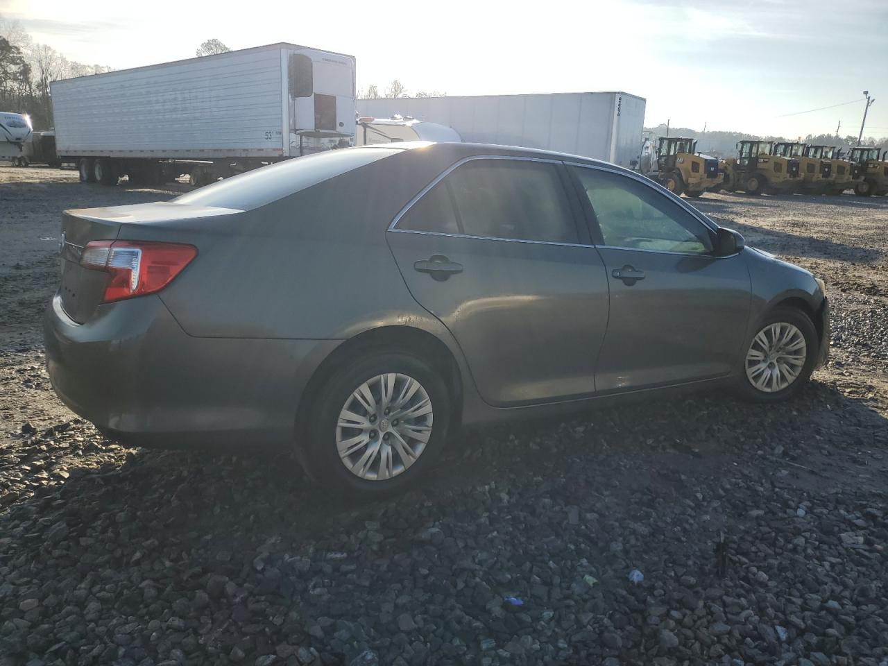 TOYOTA CAMRY 2014 — 4