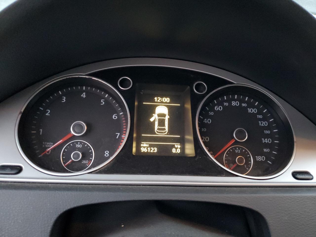 VOLKSWAGEN CC 2012 — 10