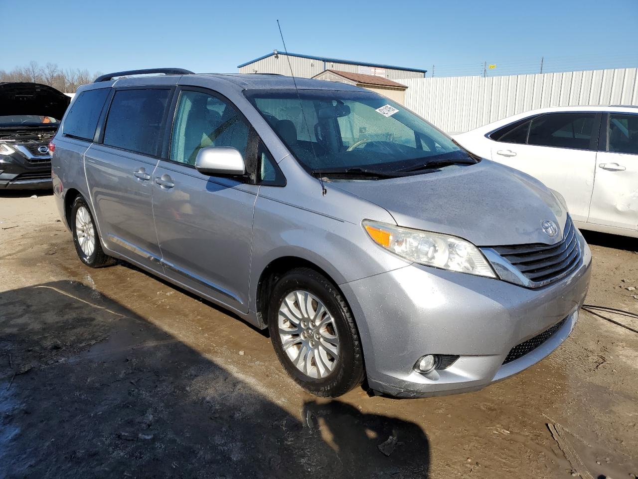 TOYOTA SIENNA 2012 — 5