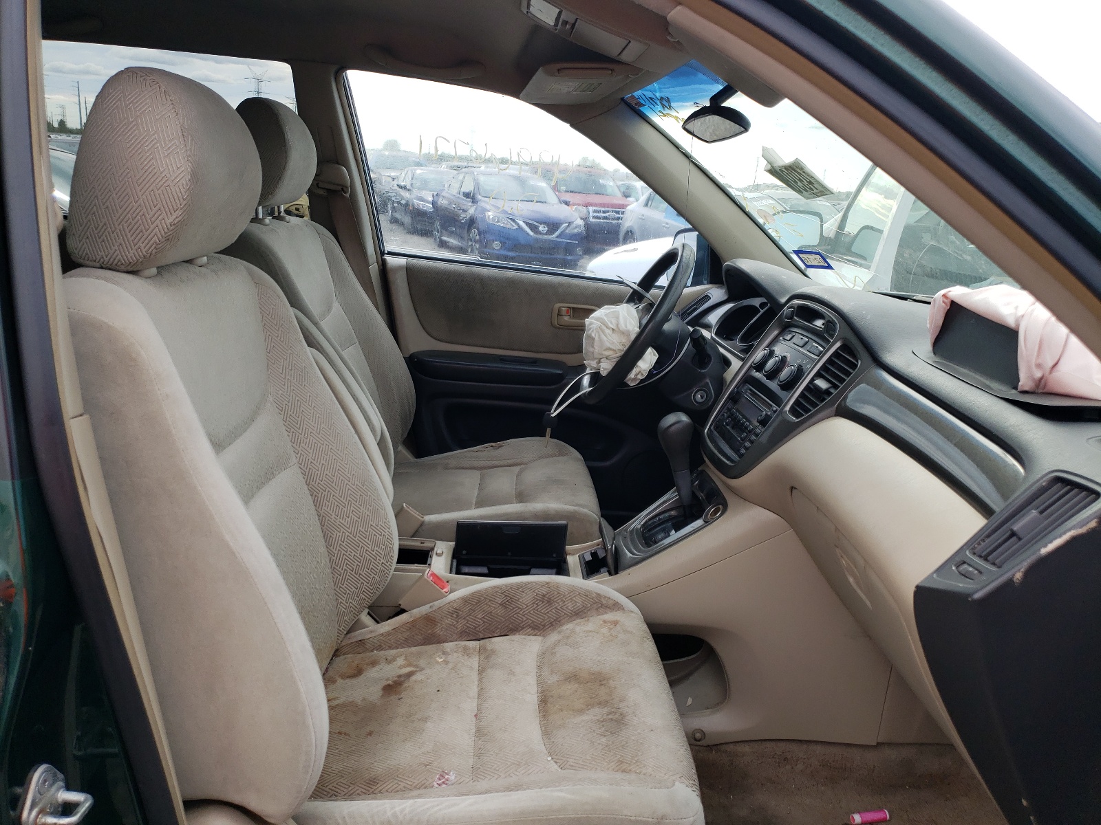 TOYOTA HIGHLANDER 2002 — 6