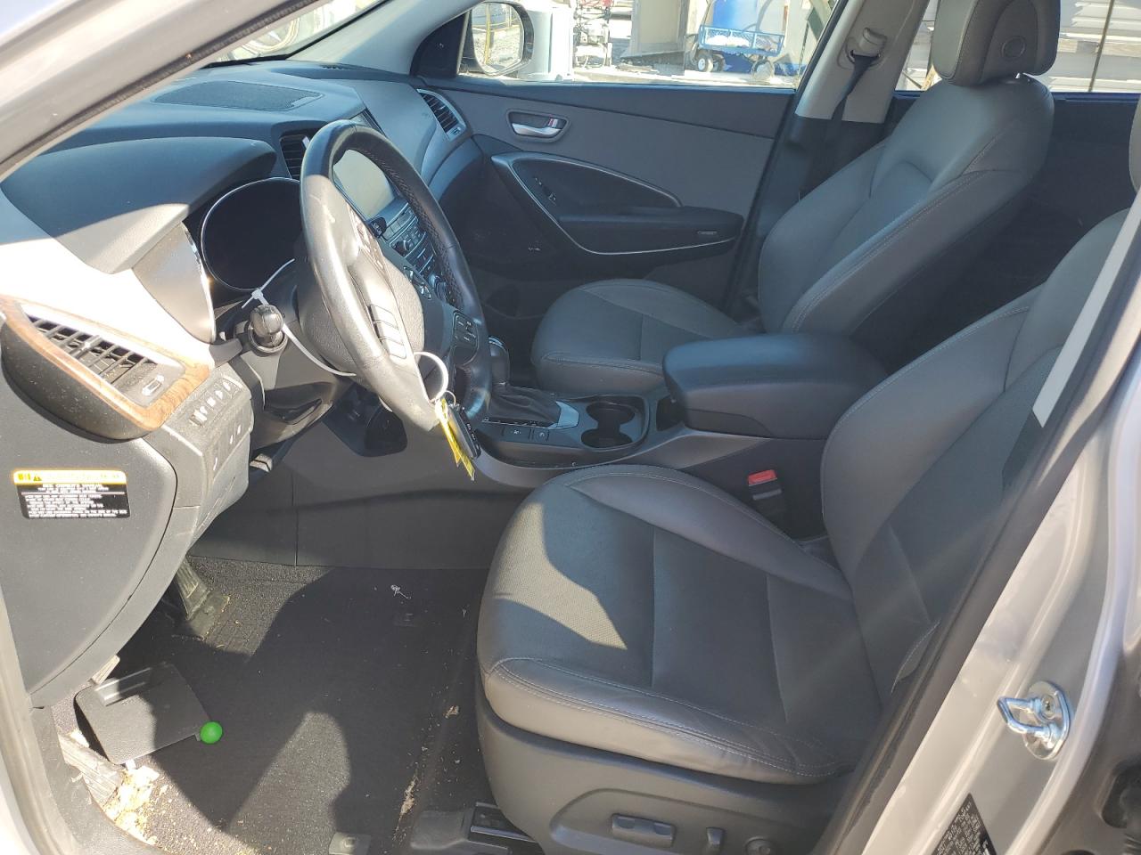 HYUNDAI SANTA FE 2017 — 8