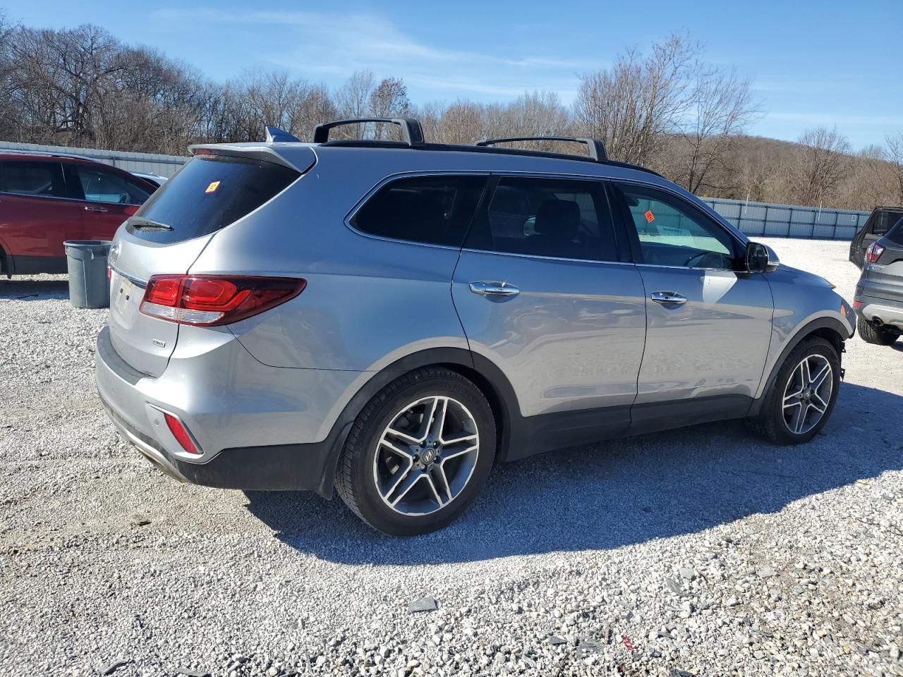 HYUNDAI SANTA FE 2017 — 4