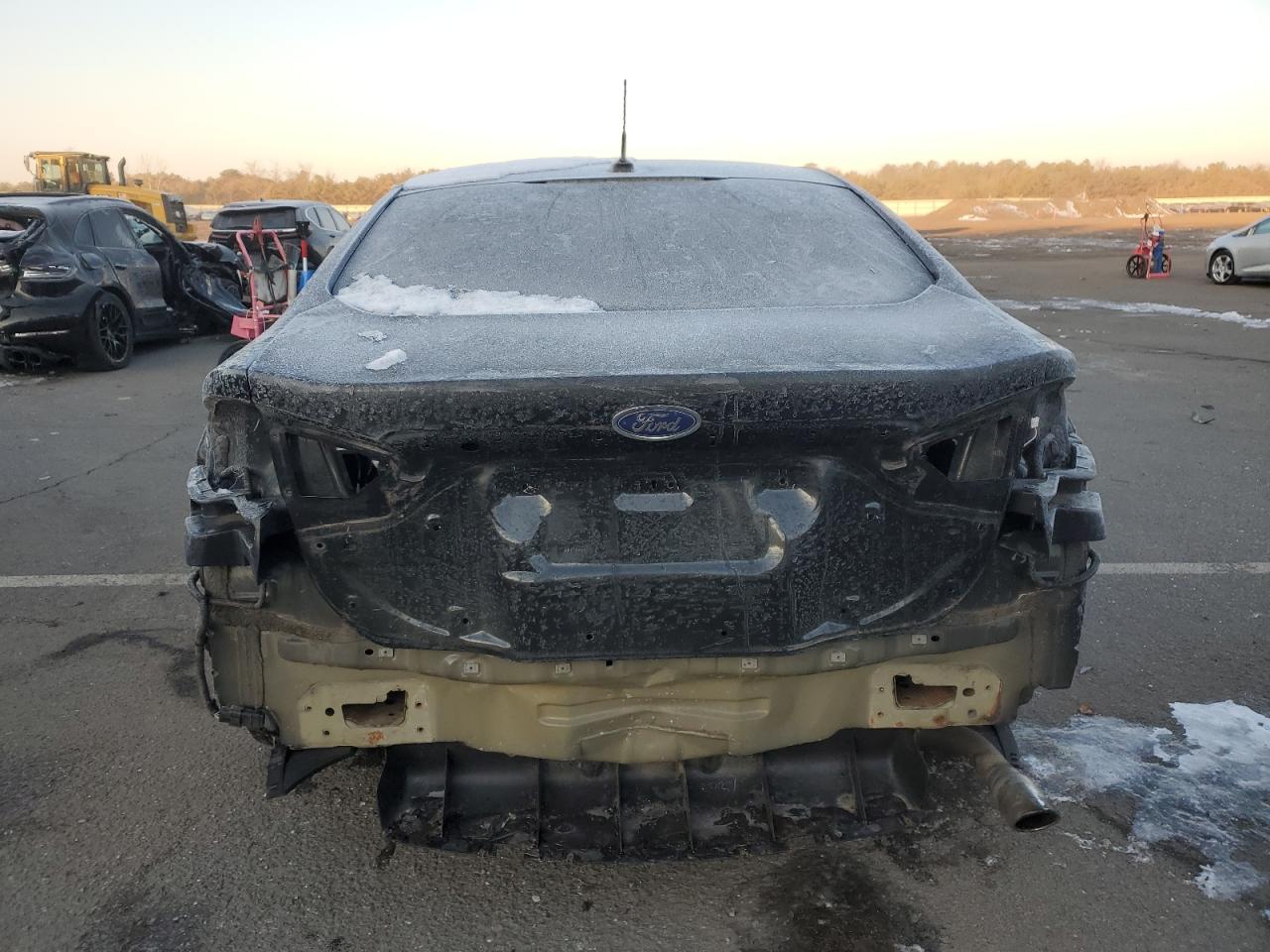 FORD FUSION 2015 — 7