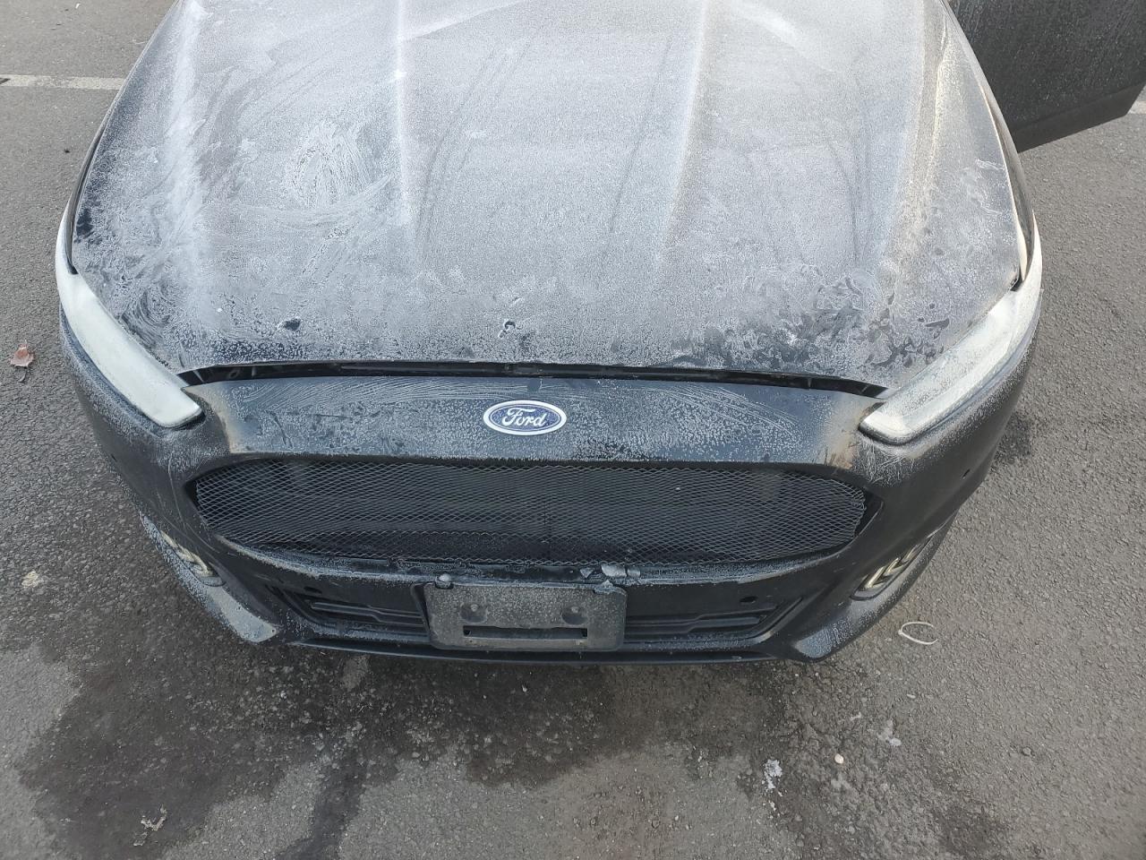 FORD FUSION 2015 — 12