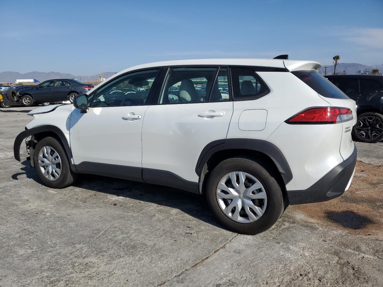 TOYOTA COROLLA CROSS 2023 — 3