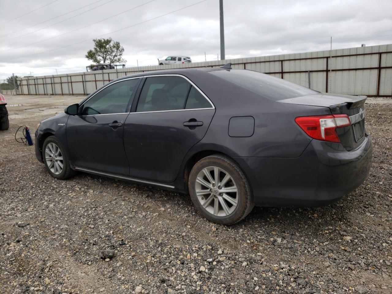 TOYOTA CAMRY 2012 — 3