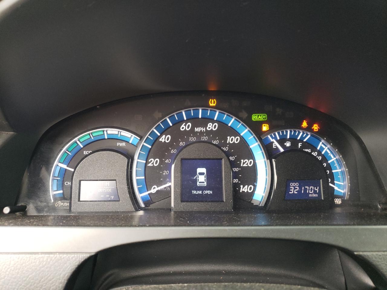 TOYOTA CAMRY 2012 — 10