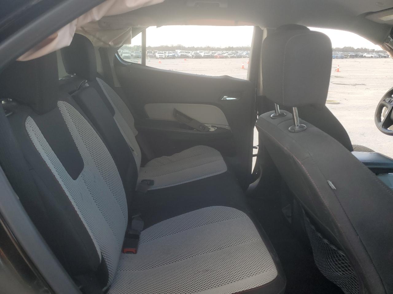 CHEVROLET EQUINOX 2016 — 12