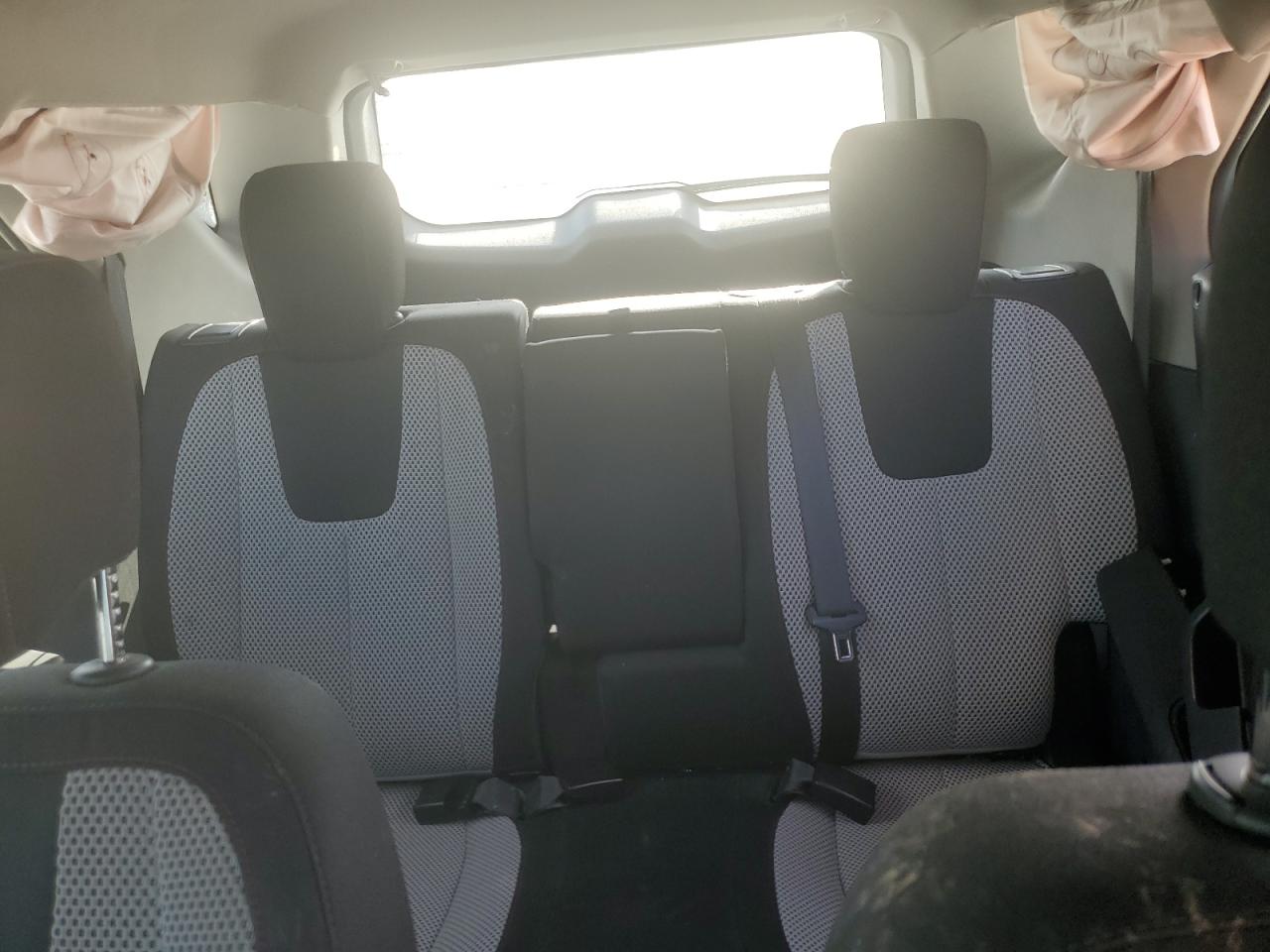 CHEVROLET EQUINOX 2016 — 11