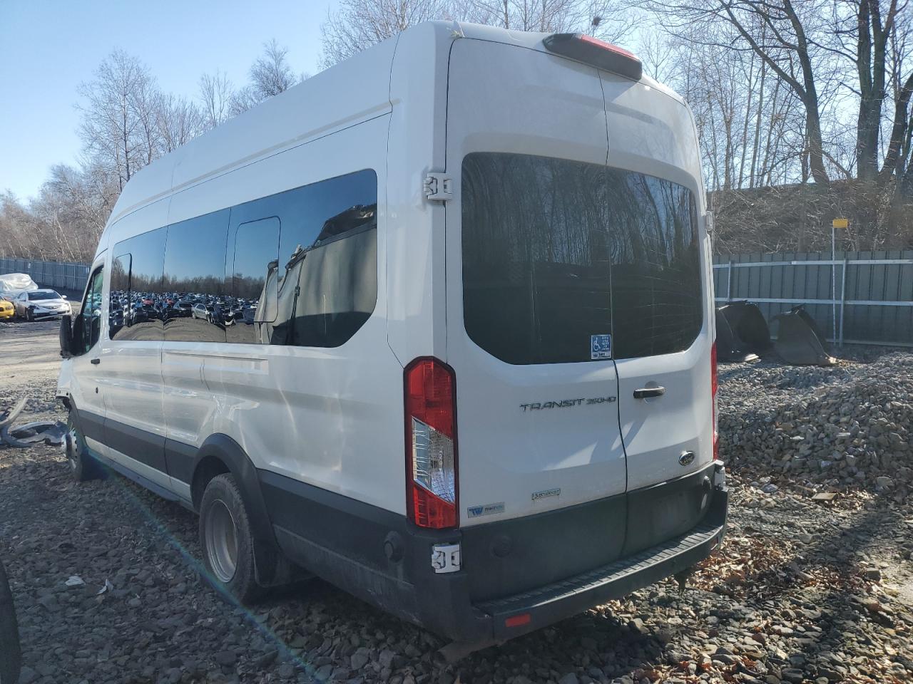 FORD TRANSIT VAN 2019 — 3
