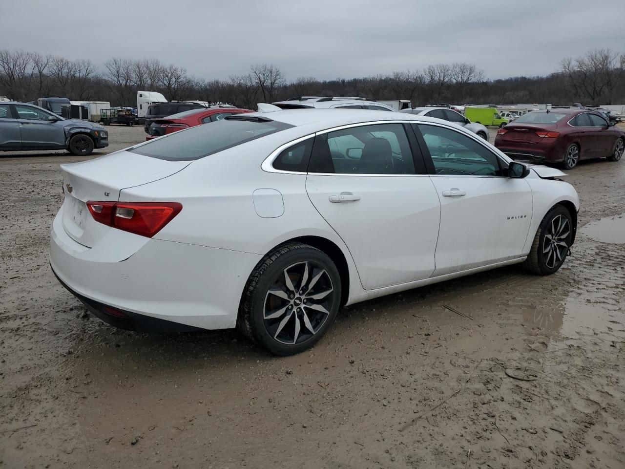 CHEVROLET MALIBU 2018 — 4