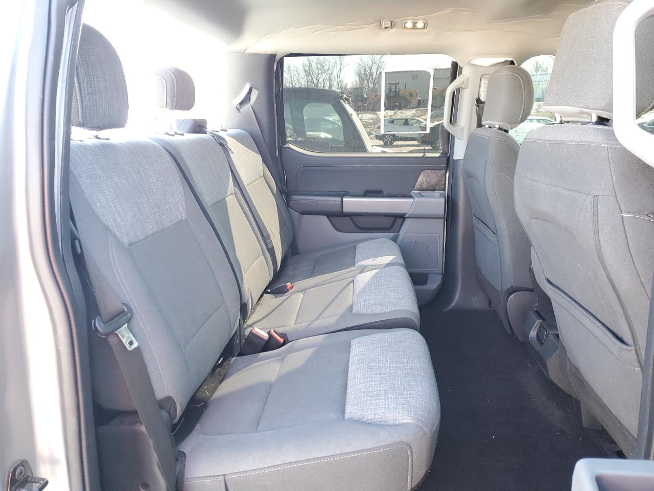 FORD F150 SUPERCREW 2021 — 11