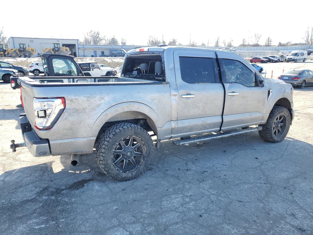 FORD F150 SUPERCREW 2021 — 4