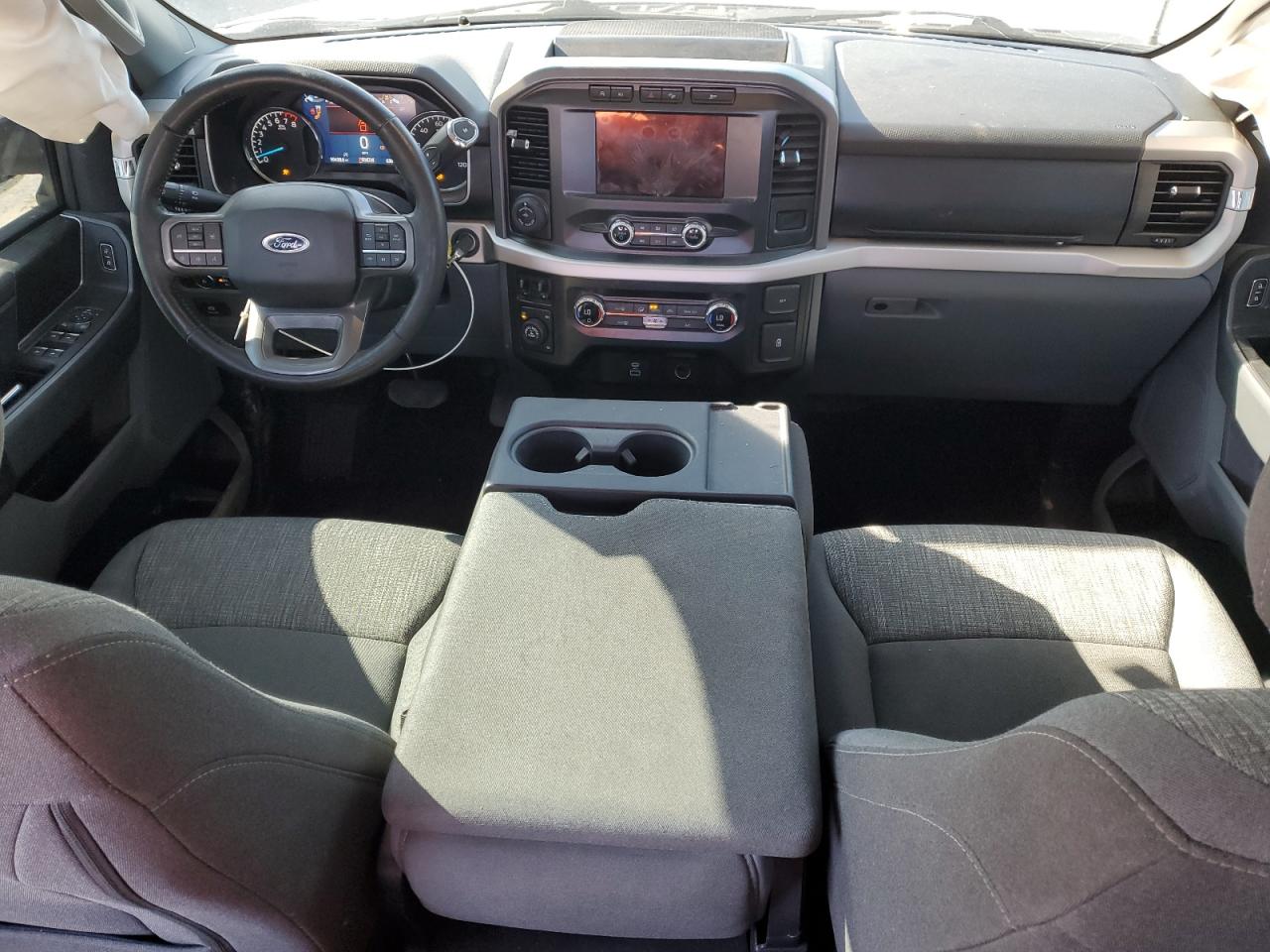 FORD F150 SUPERCREW 2021 — 9