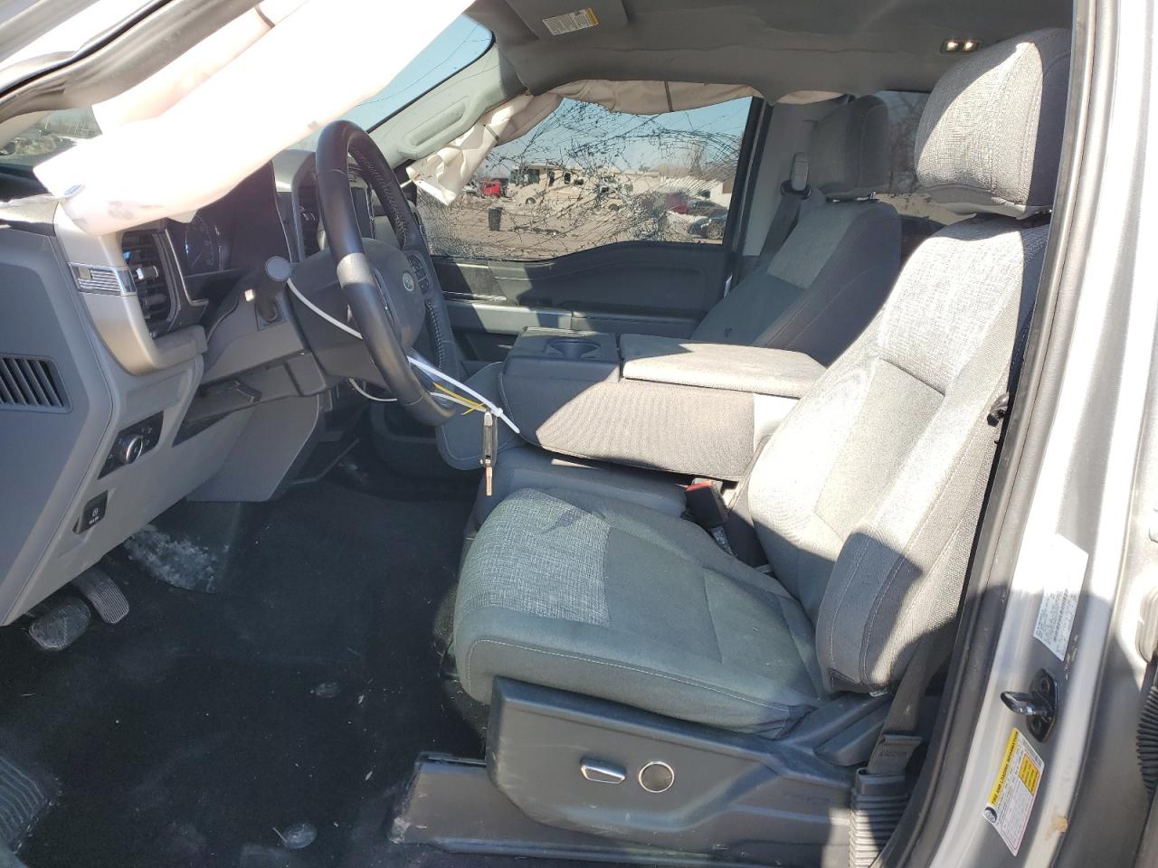 FORD F150 SUPERCREW 2021 — 8