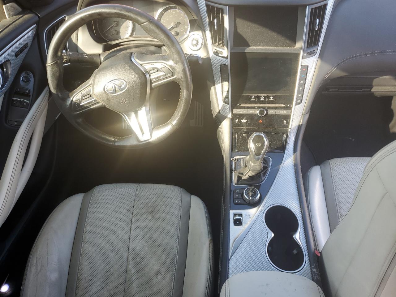INFINITI Q60 2018 — 9