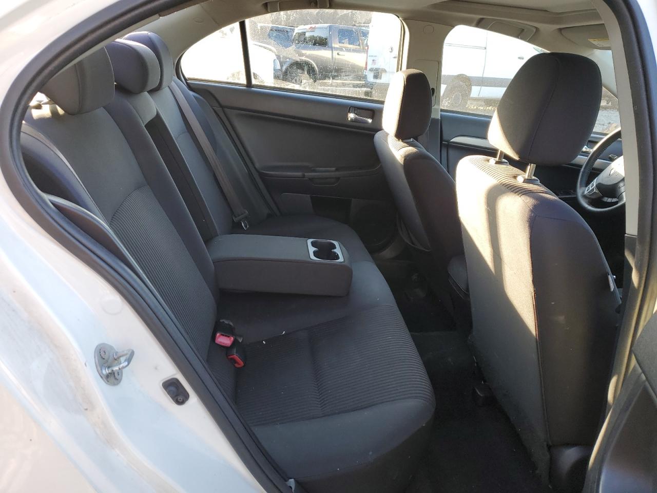 MITSUBISHI LANCER 2014 — 11
