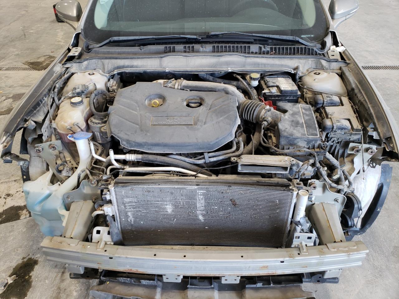 FORD FUSION 2015 — 12