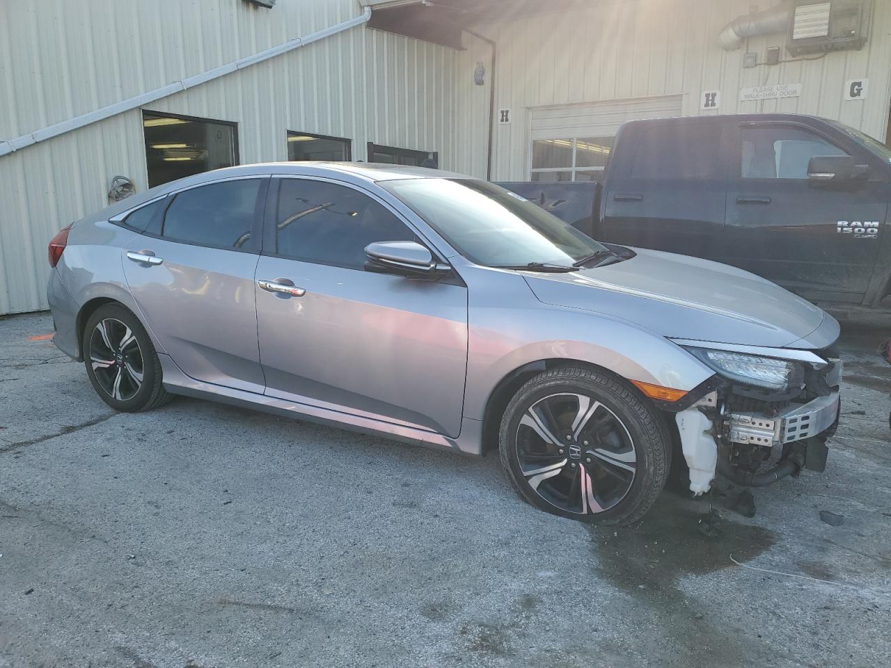 2016 HONDA CIVIC TOURING