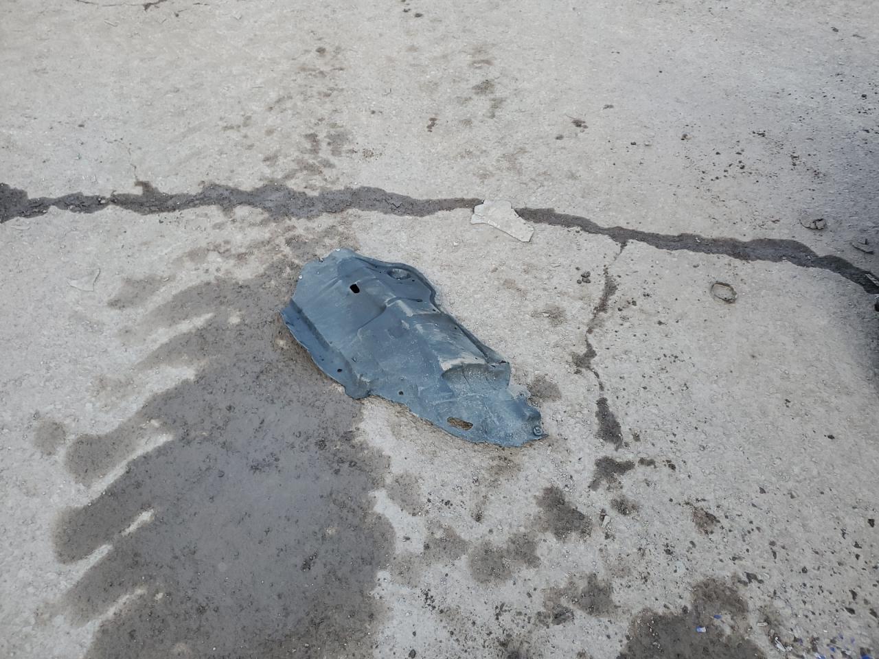 TOYOTA CAMRY 2011 — 14