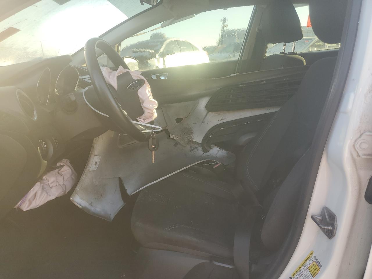 FORD FIESTA 2015 — 8