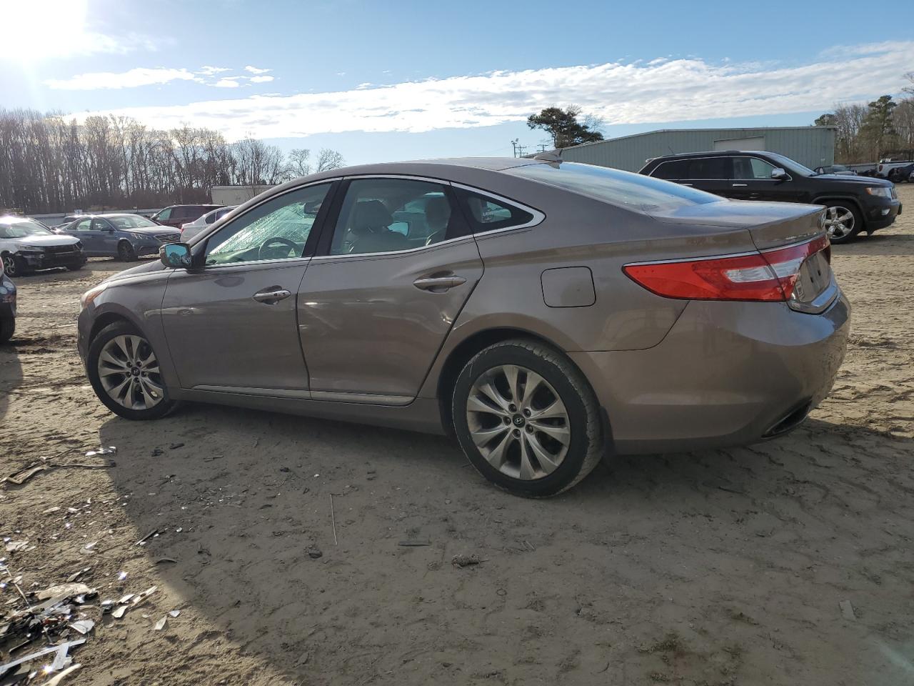 HYUNDAI AZERA 2013 — 3