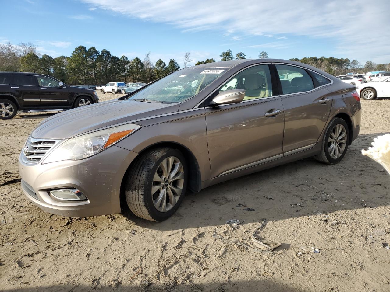 HYUNDAI AZERA 2013 — 2