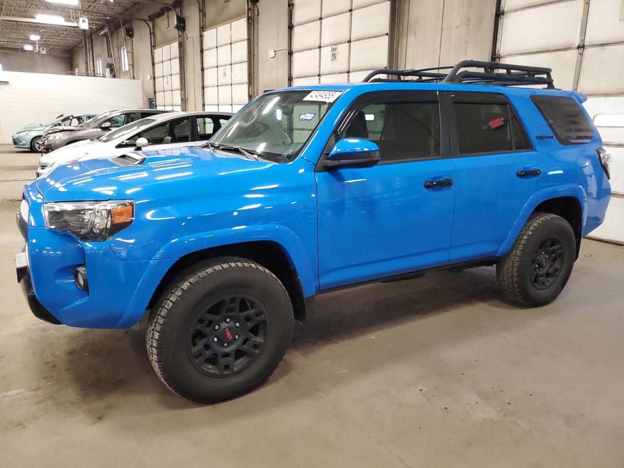 TOYOTA 4RUNNER SR 2019 — 2