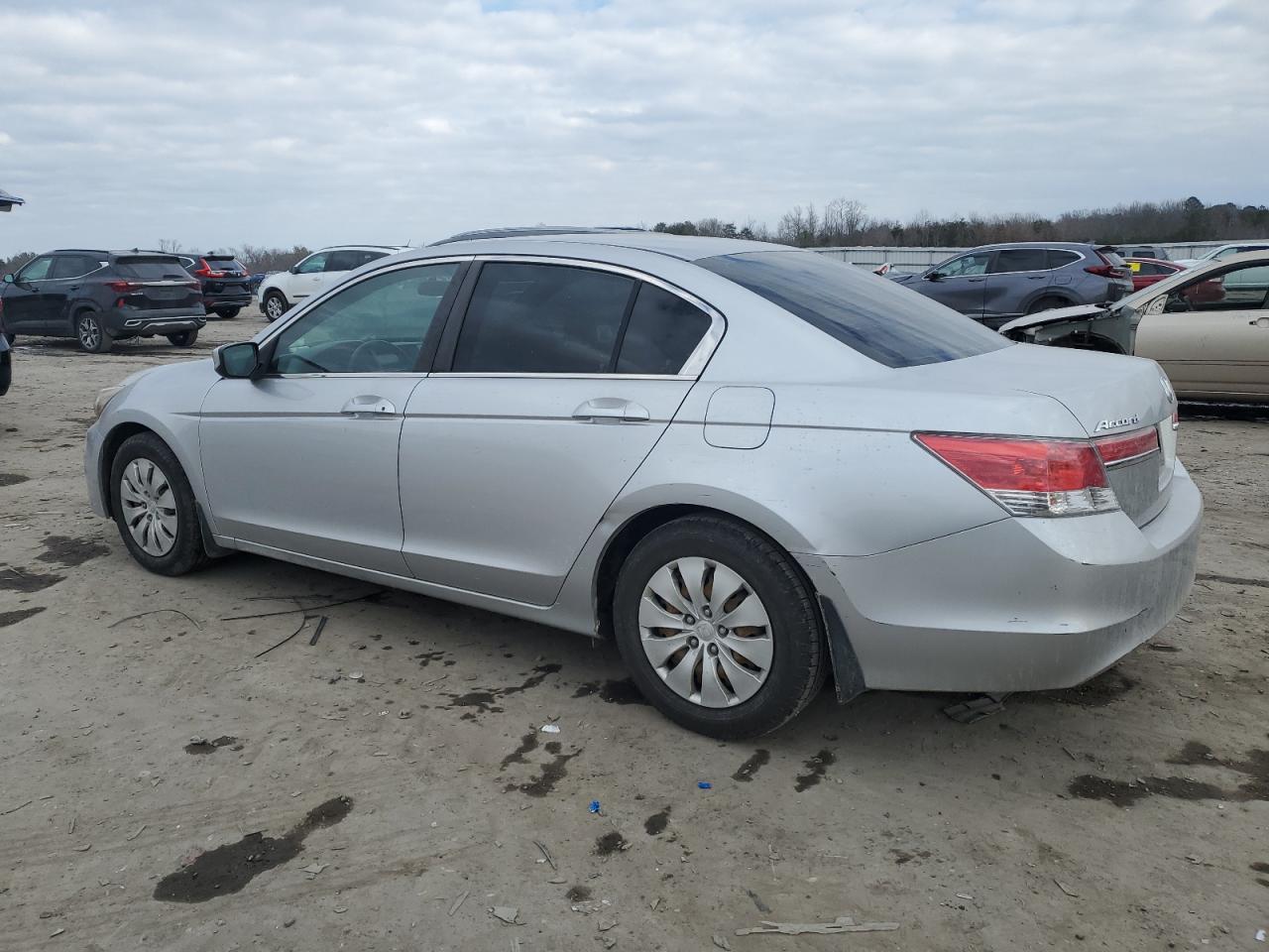 HONDA ACCORD 2011 — 3