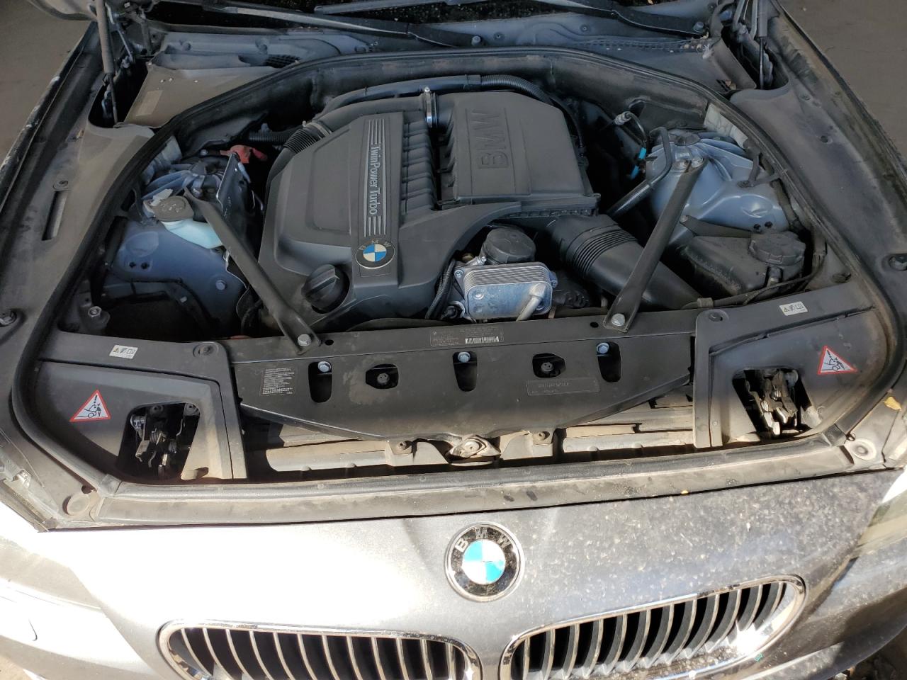 BMW 535 2011 — 12