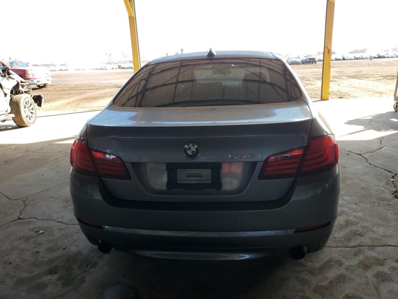 BMW 535 2011 — 7
