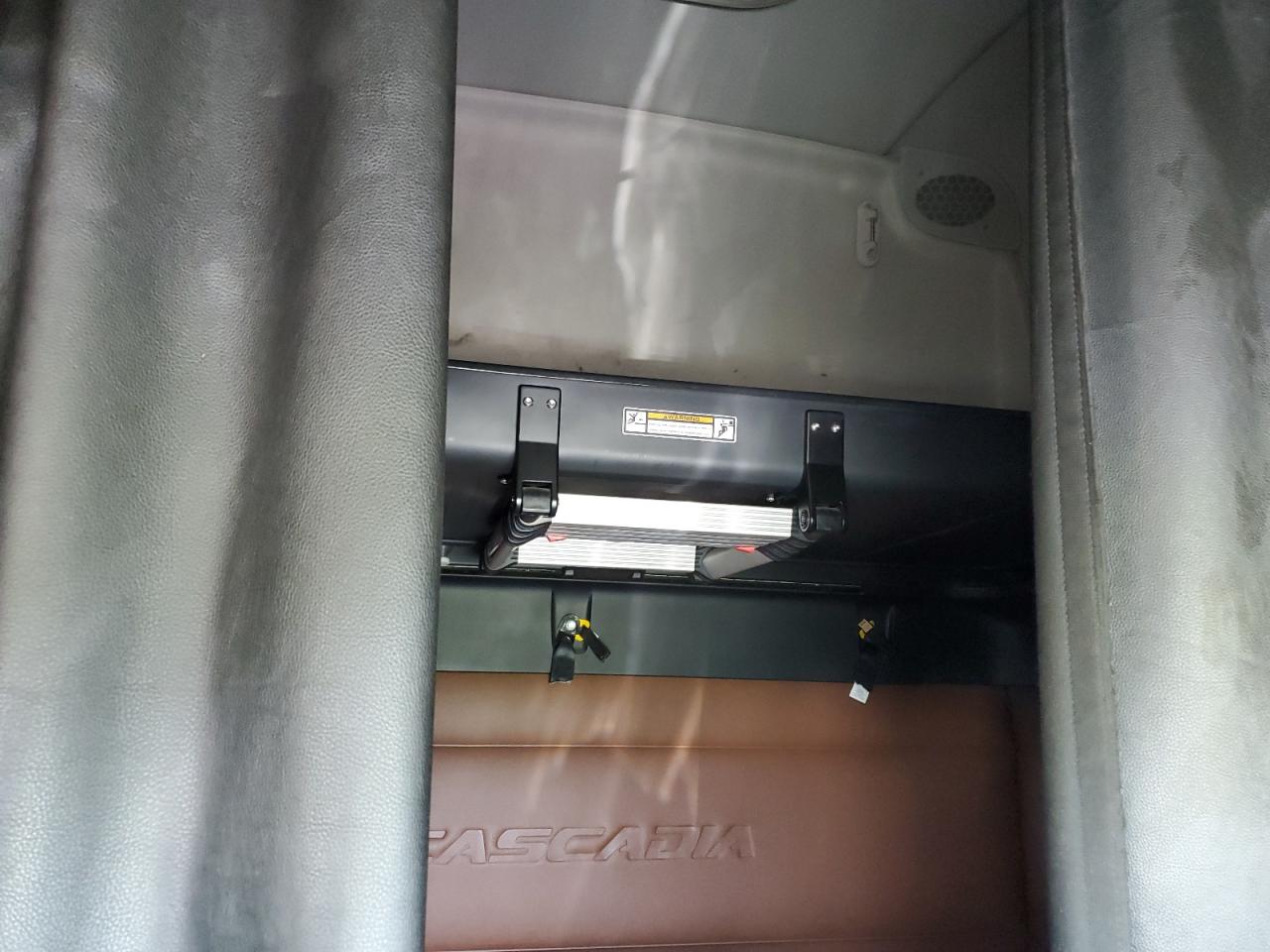 FREIGHTLINER CASCADIA 1 2019 — 7