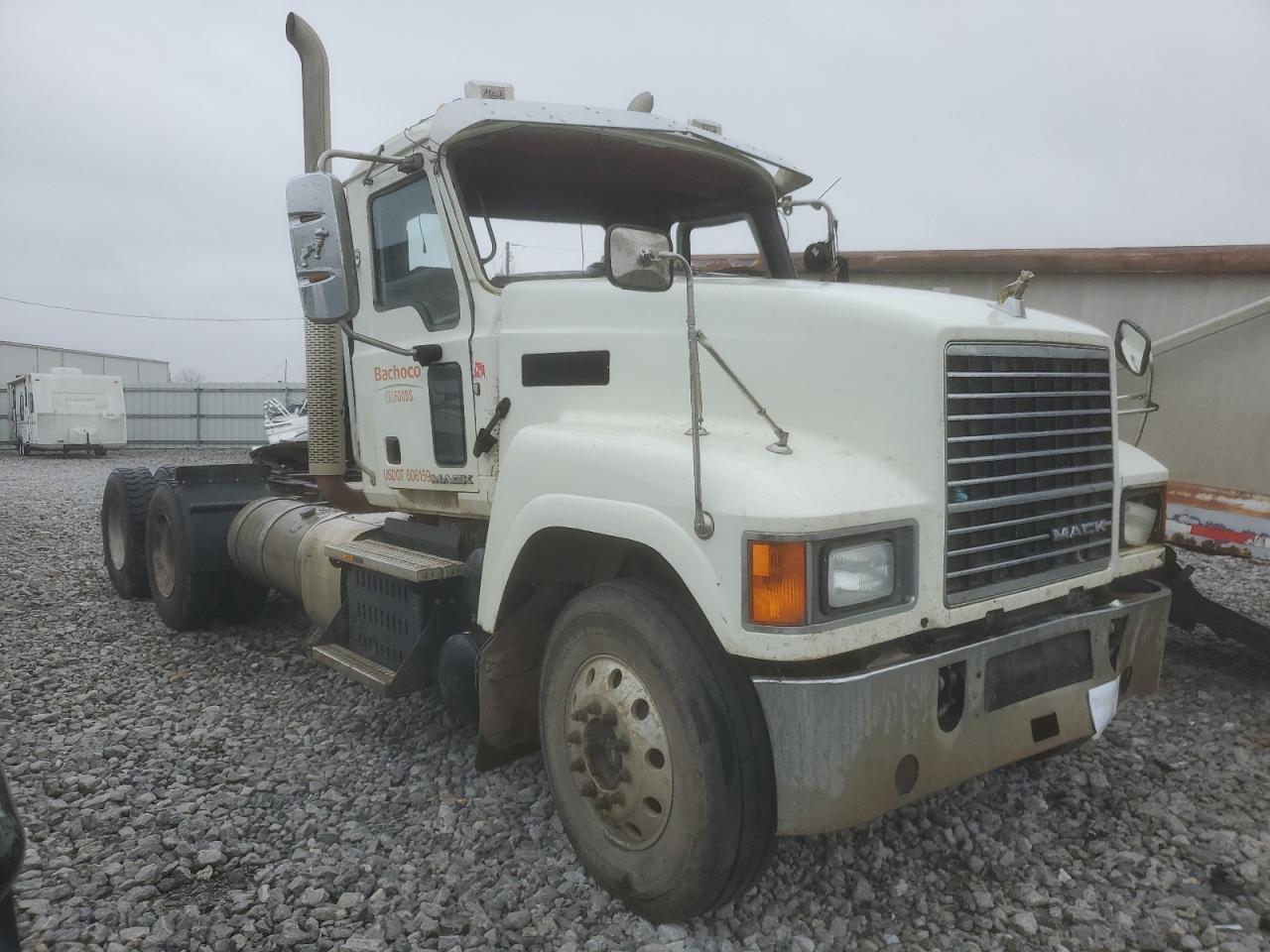 2017 MACK 600 CHU600