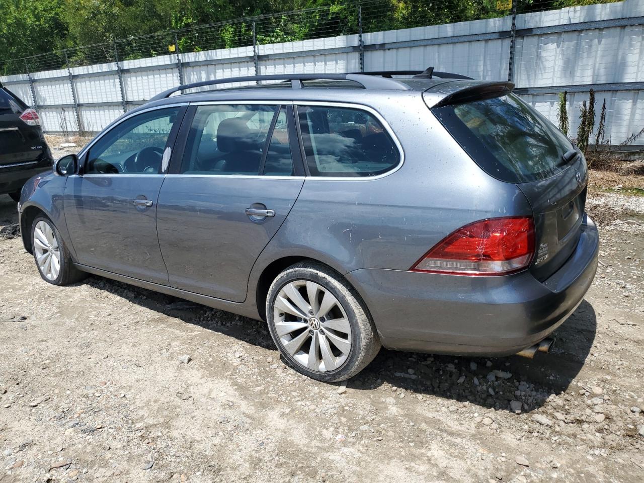 VOLKSWAGEN JETTA 2011 — 3