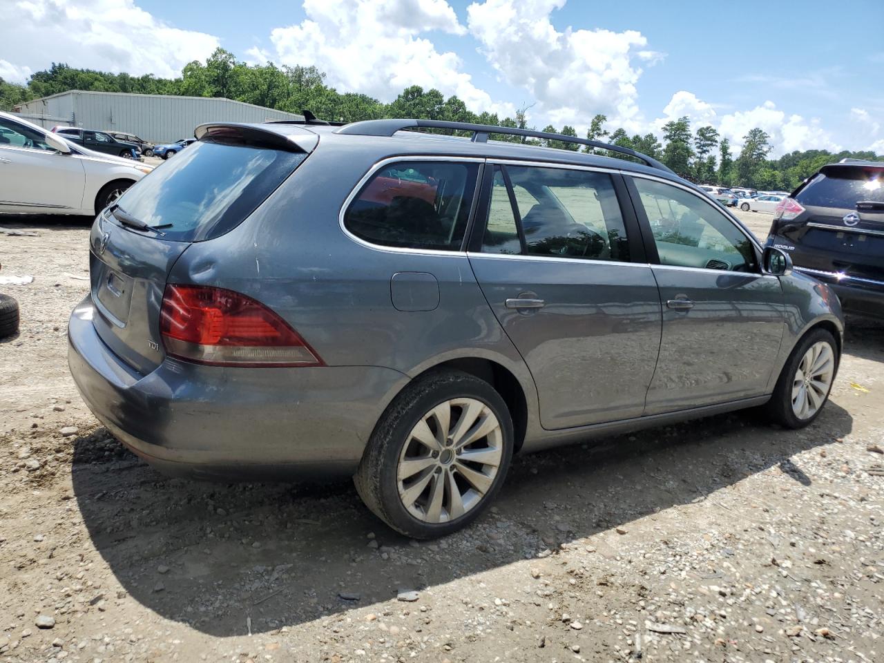 VOLKSWAGEN JETTA 2011 — 4
