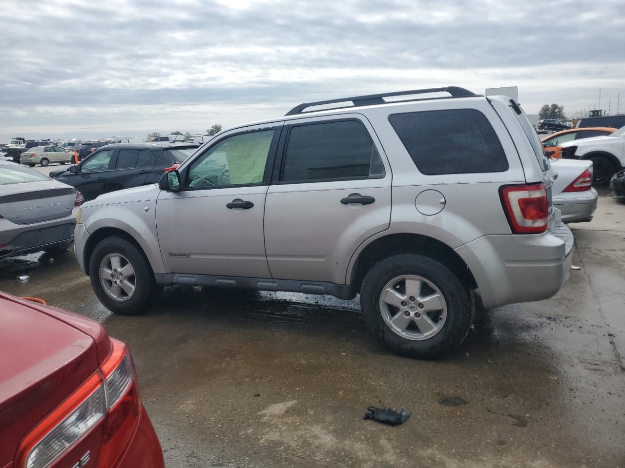 FORD ESCAPE 2008 — 3