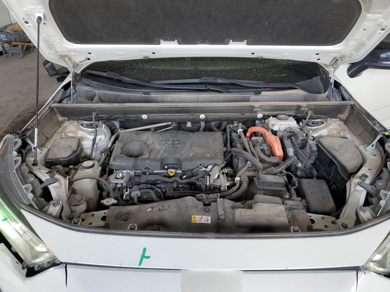 TOYOTA RAV4 2020 — 14