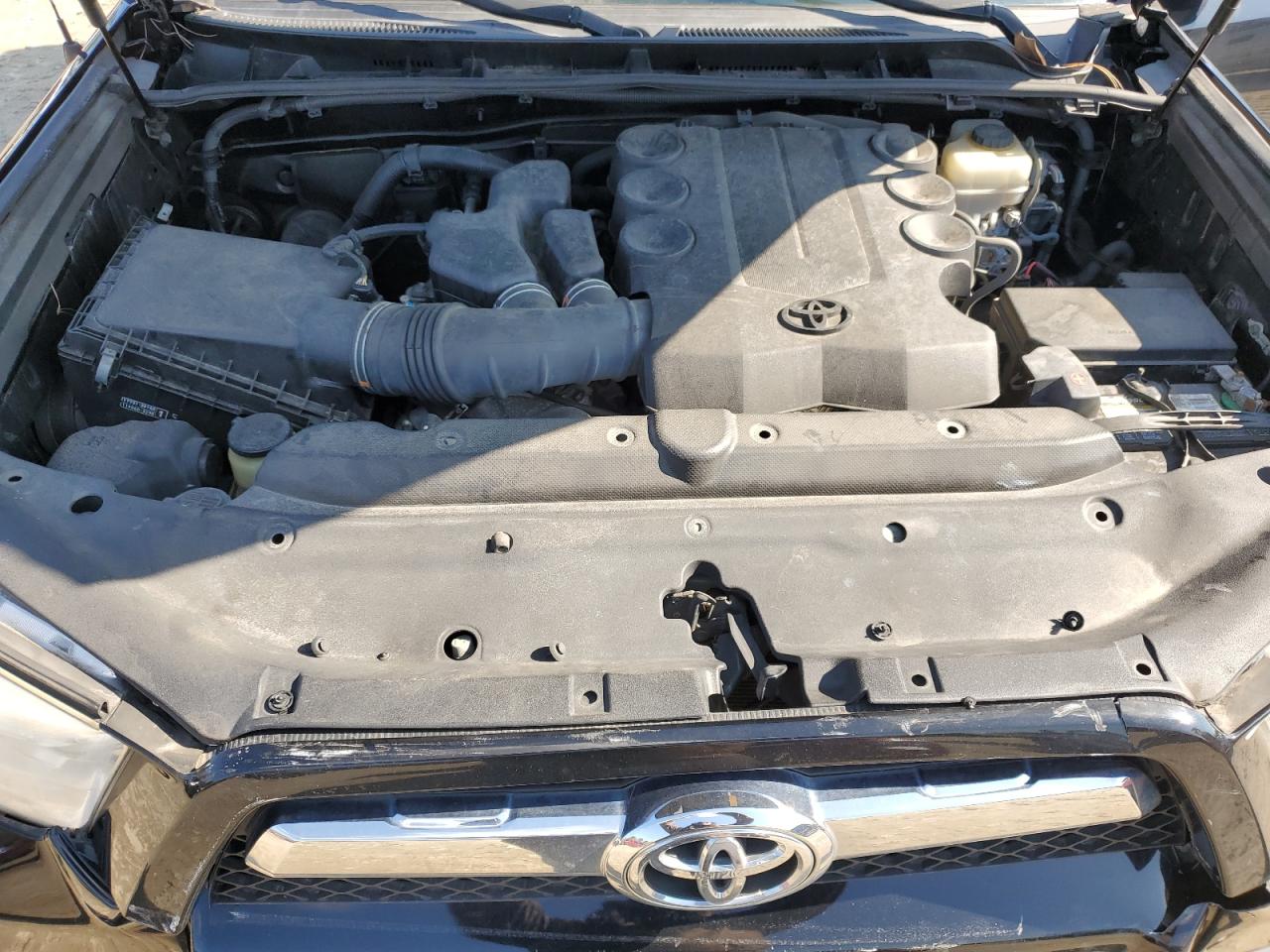 TOYOTA 4RUNNER 2013 — 12