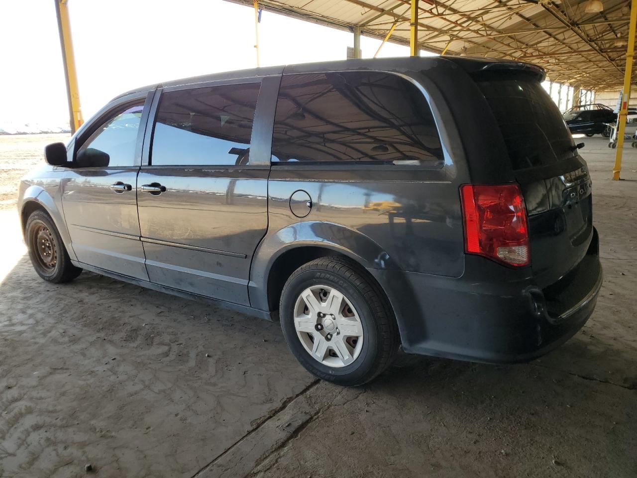 DODGE GRAND CARAVAN 2012 — 3