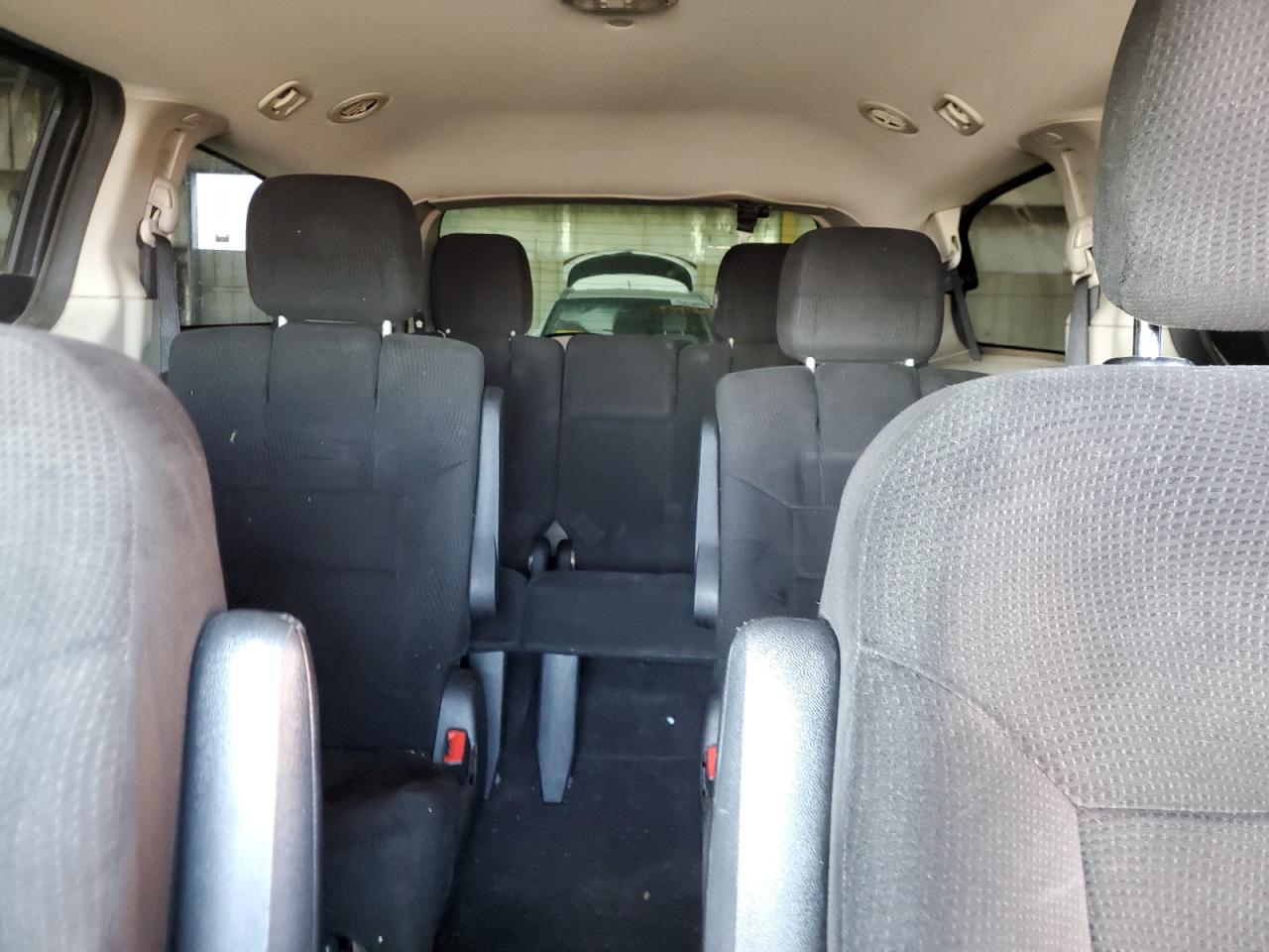 DODGE GRAND CARAVAN 2012 — 11