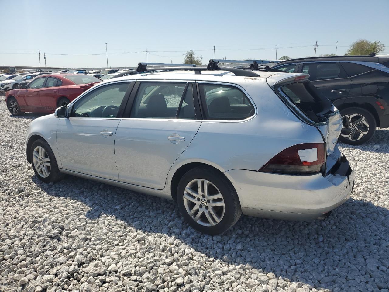 VOLKSWAGEN JETTA 2014 — 3