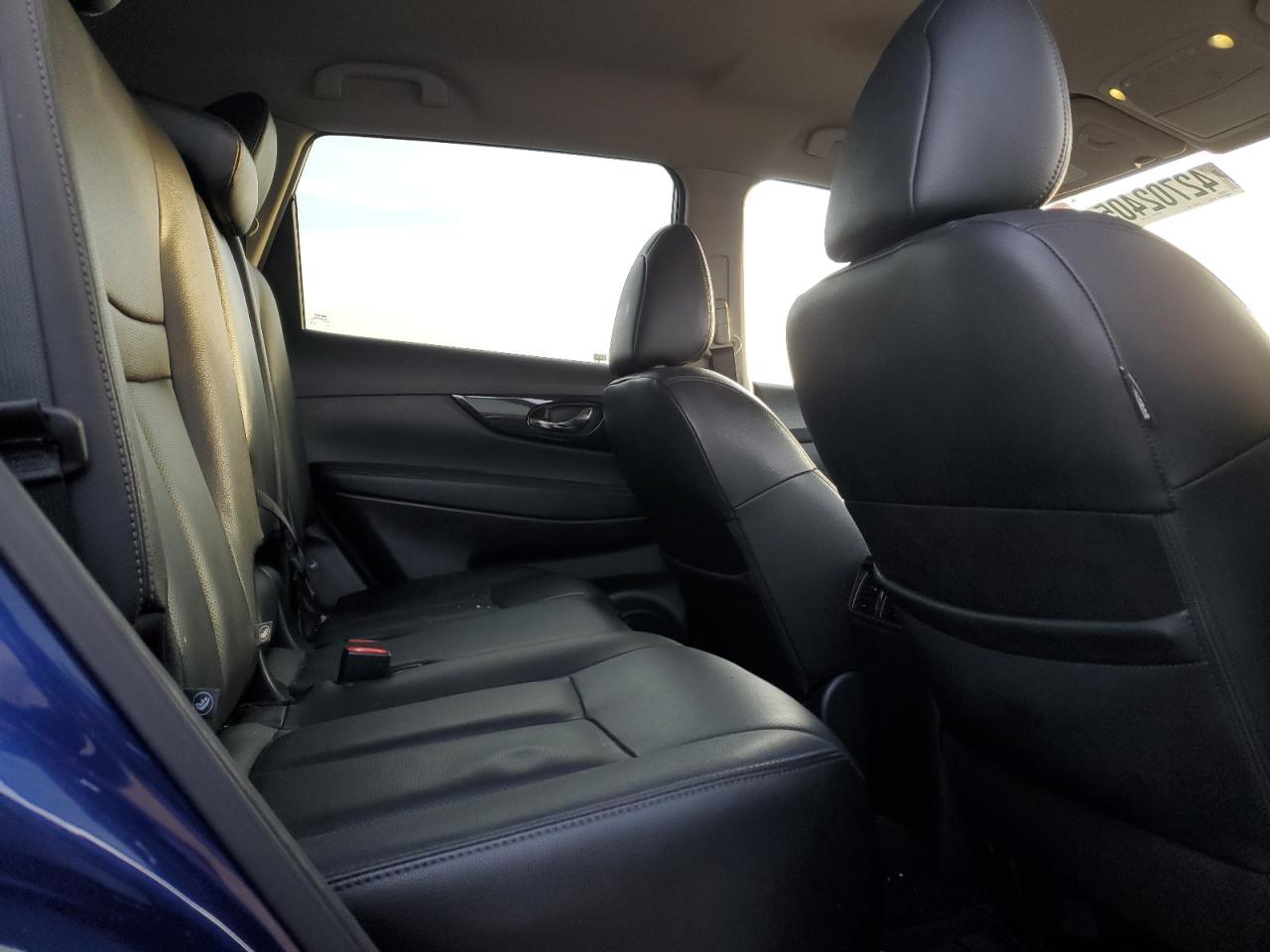 NISSAN ROGUE 2020 — 12