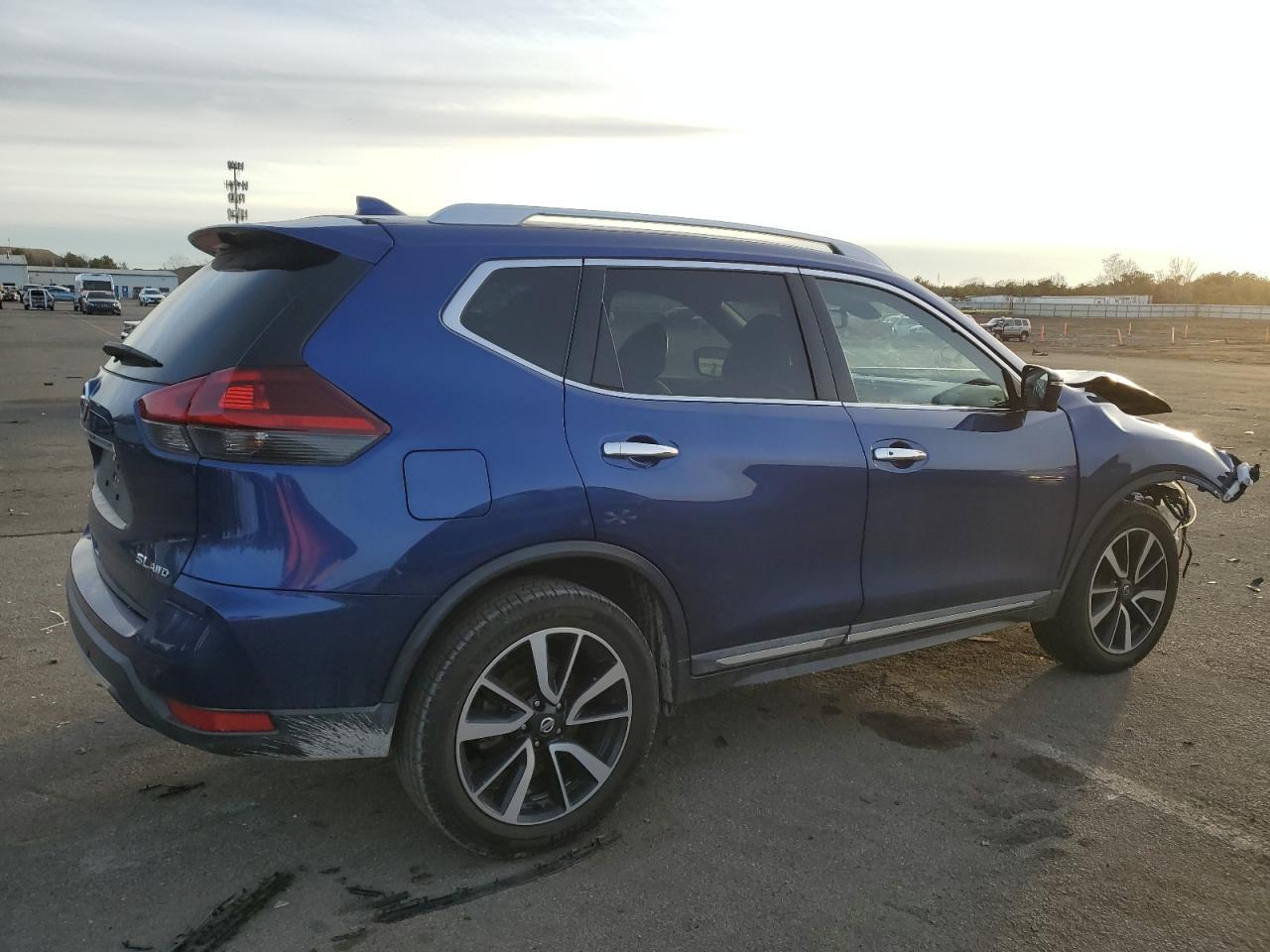 NISSAN ROGUE 2020 — 4