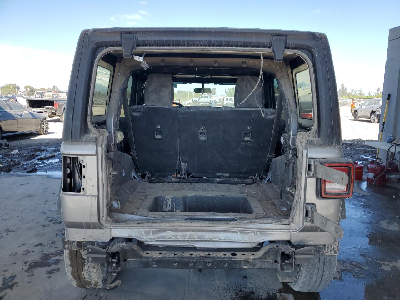 JEEP WRANGLER UNLIMITED 2021 — 7