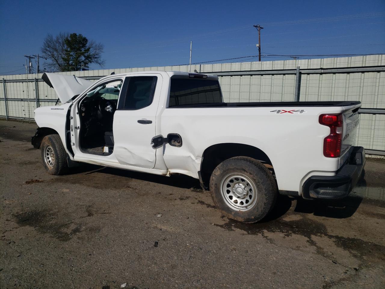 CHEVROLET SILVERADO 2022 — 3