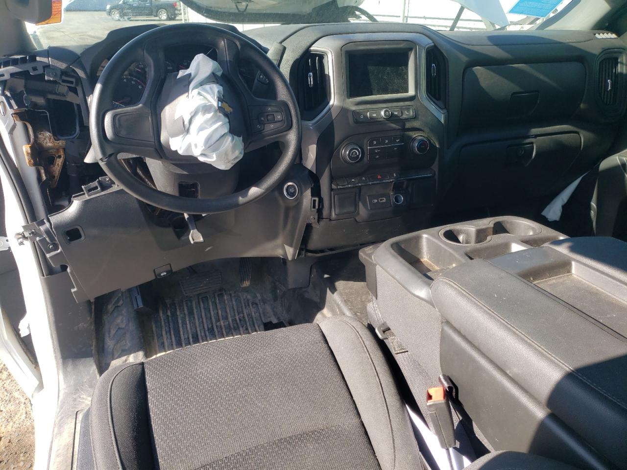 CHEVROLET SILVERADO 2022 — 9