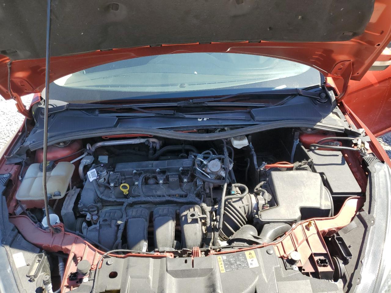 FORD FOCUS 2018 — 12