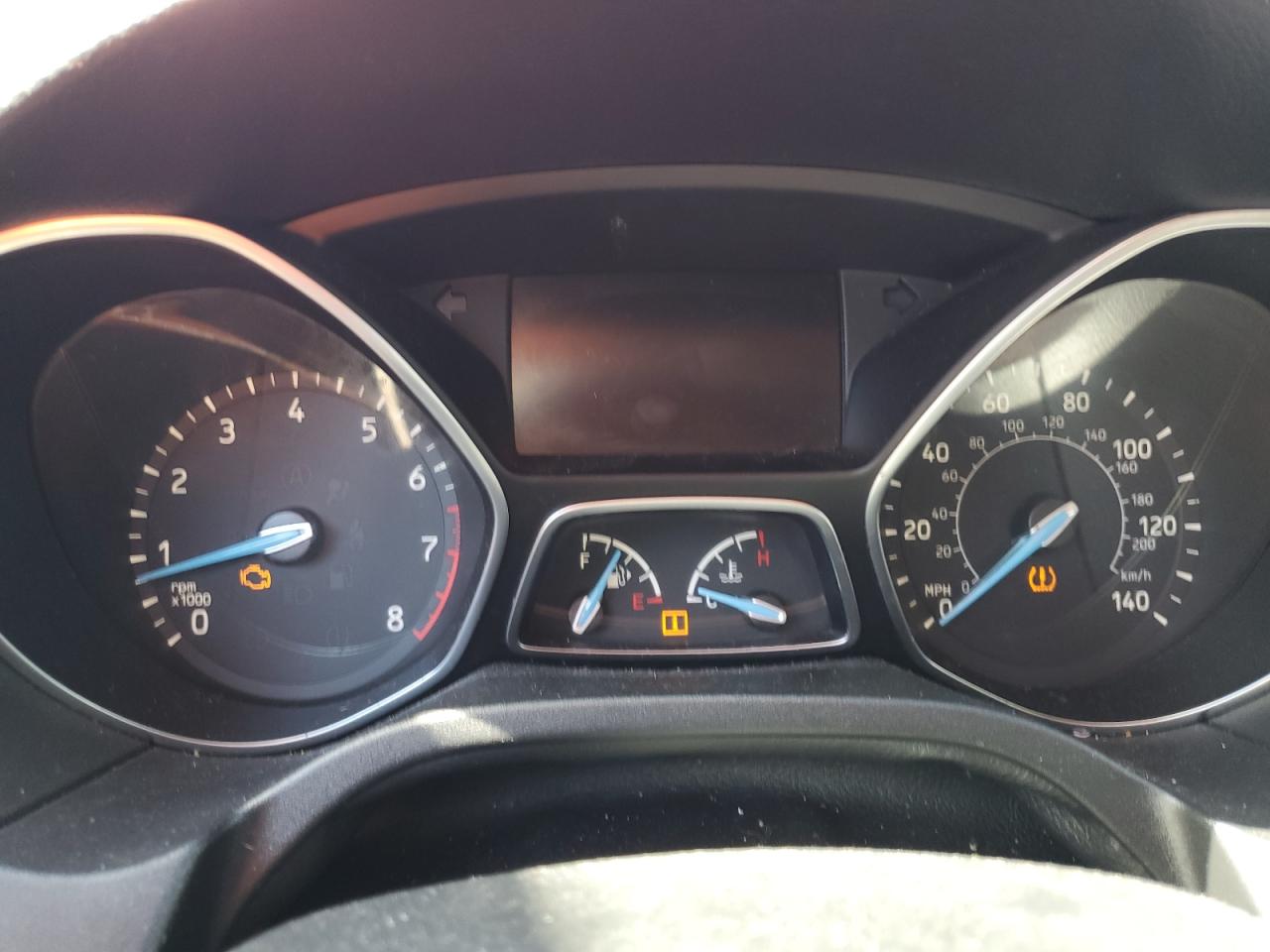 FORD FOCUS 2018 — 10